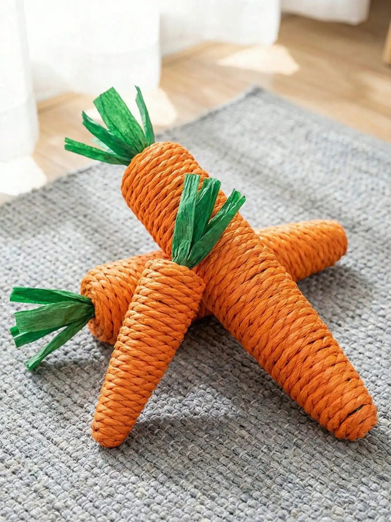 1pc Carrot Shaped Interactive Cat Toy, Made Of Sisal Rope, Helps Cats Scratch, Bite And Grind Teeth. Filled With Sand To Make Sounds, Attracting Cats. Available In Large And Small Sizes, Suitable For Cats Of All Sizes. Indoor